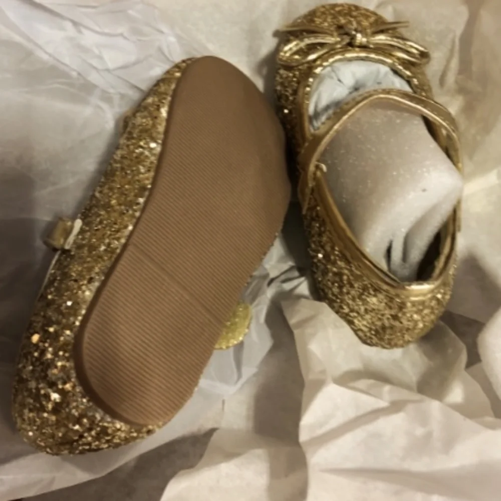 📣 Girl's Mary Jane Gold Sparkle✨ Glitter Walking Shoes Size 7.5C NWOT